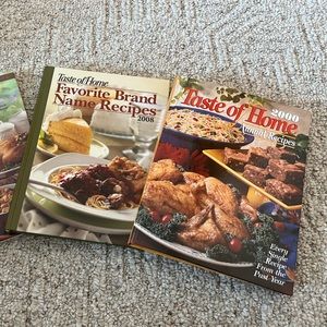 Taste Of Home Cook Book Bundle